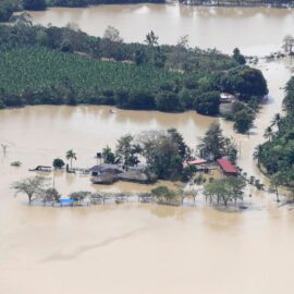 Alerta naranja en la región de Urabá por inundaciones que afectaron 1,200 hectáreas