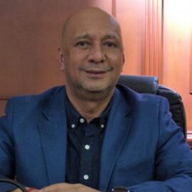 ¿Quién es Manuel Torres, candidato del Partido Liberal que participará en ciclo de debates?