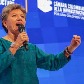 ¿Cuáles son las propuestas de Claudia López para el Valle del Cauca? Se refirió al tren de cercanías