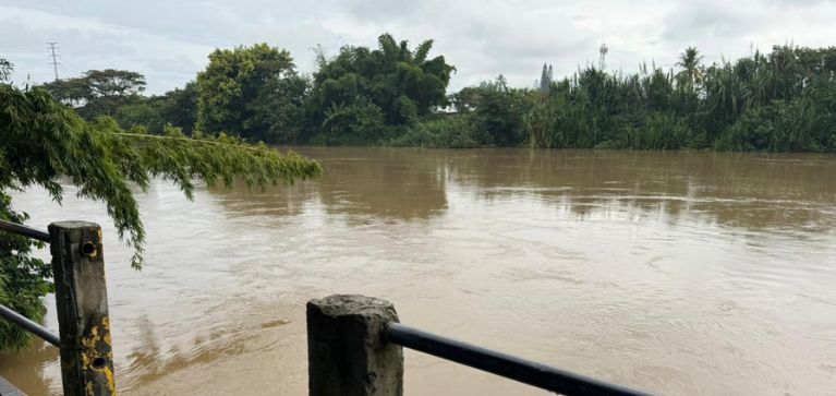 Más de 20 viviendas afectadas por aumento del caudal del río Cauca en Cali
