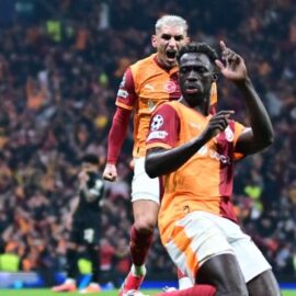 Video: ¡Goleador! Así fue la anotación de Dávinson Sánchez en Champions