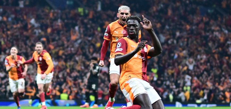Alarma en la Selección: Jefferson Lerma sufre lesión en Europa y estará tres semanas de baja