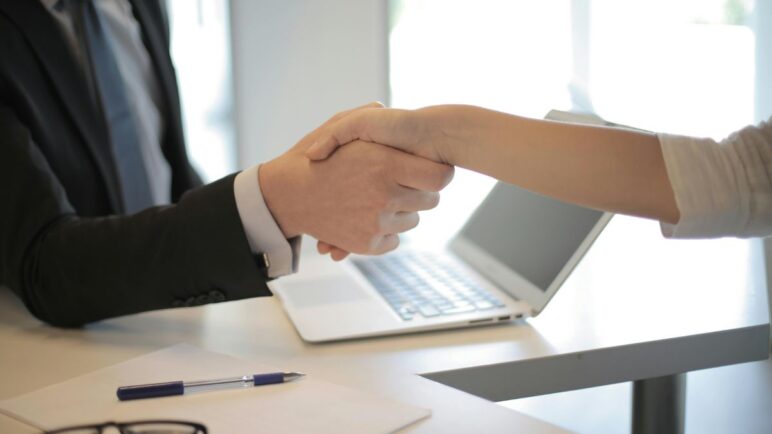 Derechos de los colaboradores: lo que debe saber si tiene un empleo