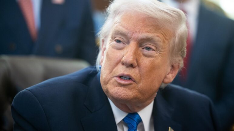 Trump dice que el espectáculo de Bad Bunny fue "uno de los peores de la historia"