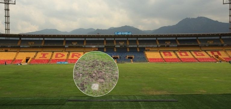 Críticas a la gramilla de 'El Campín' escalaron a Conmebol: ¿Se sancionaría el estadio?