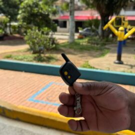 Instalan alarmas contra inseguridad en la Comuna 9 en Cali