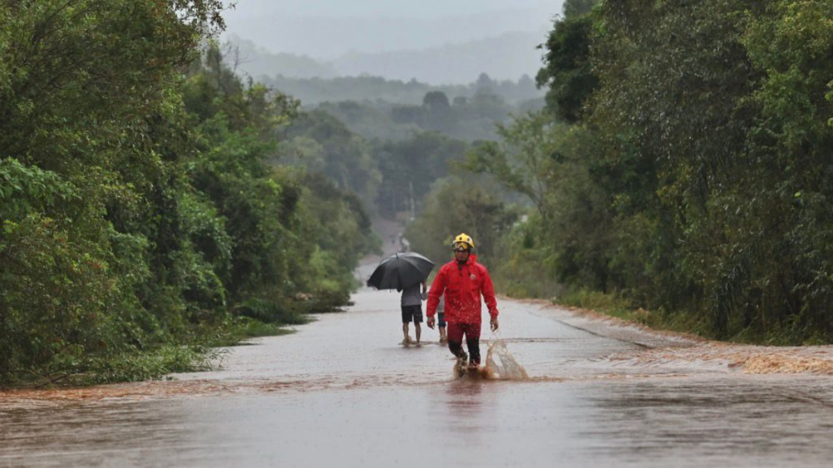 Tragedia en Brasil: ascienden a 53 los fallecidos por lluvias torrenciales en Minas Gerais