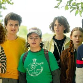 Actriz de Stranger Things se casa en secreto durante San Valentín: ¿Invitó al elenco de la serie?