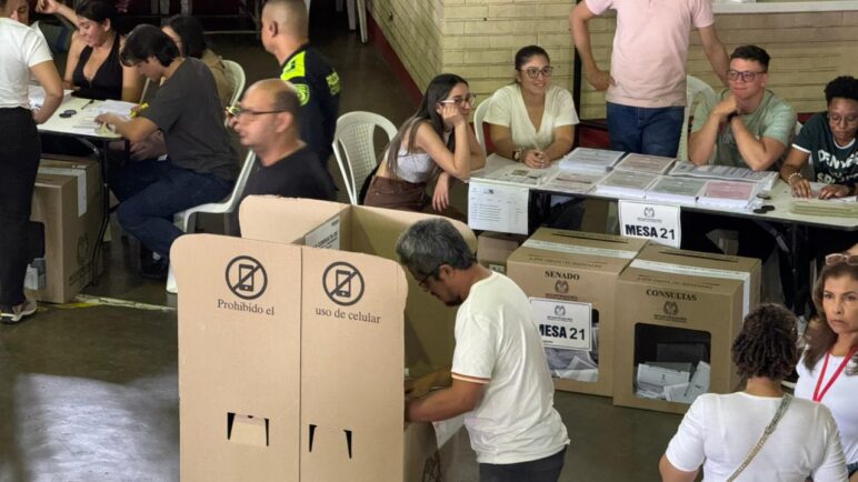 ¡Atención! Así quedó el tarjetón electoral de la primera vuelta presidencial 2026