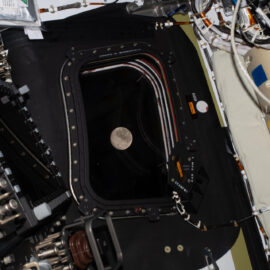 Artemis II se acerca a la órbita lunar tras completar la mitad de su misión