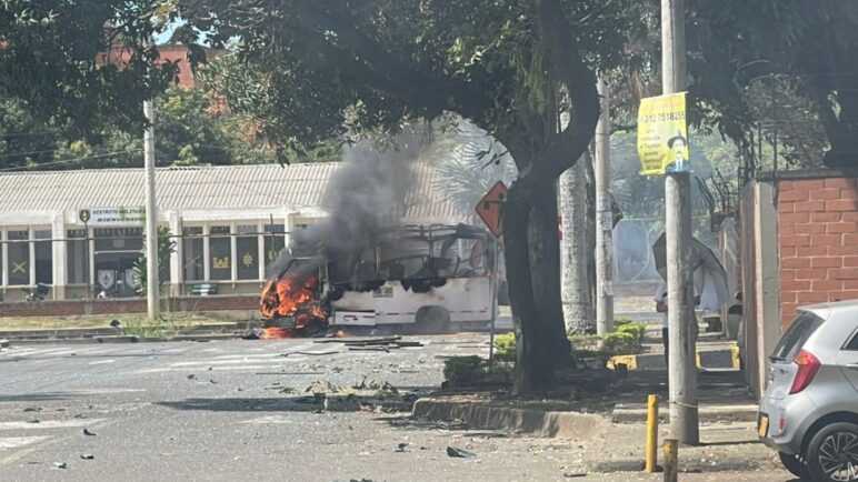 Candidatos presidenciales reaccionan ante escalada de violencia en el suroccidente colombiano