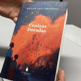 'Cenizas doradas', el nuevo libro de William Vega que habla sobre las pérdidas