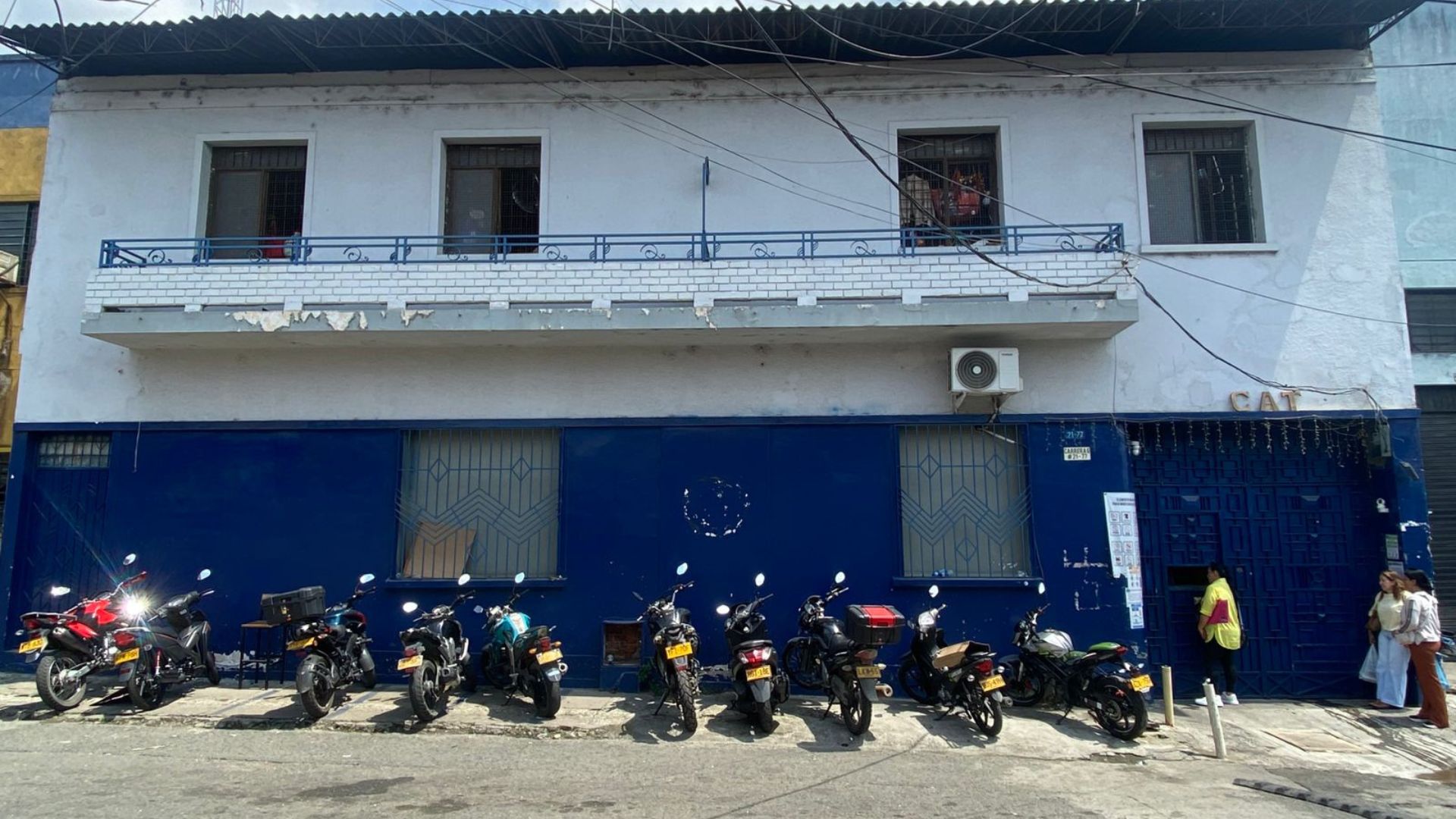 Deterioro en la malla vial del barrio Panamericano provoca problemas de movilidad