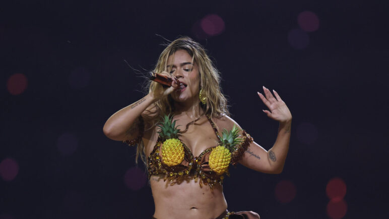Video | Así fue la presentación de Karol G en Coachella: ¡"Latina por siempre"!