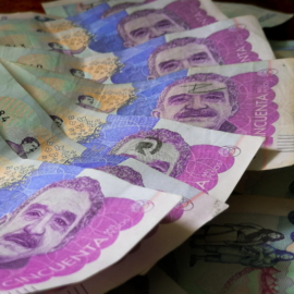 Superfinanciera abre investigación por traslado de dinero de AFP a Colpensiones