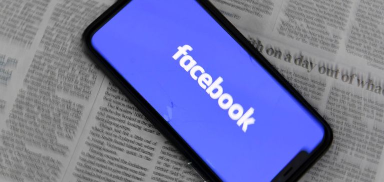 Malasia restringirá el uso de redes sociales a menores de 16 años