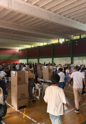 Registraduría alerta por mensajes falsos sobre cambios de puesto de votación