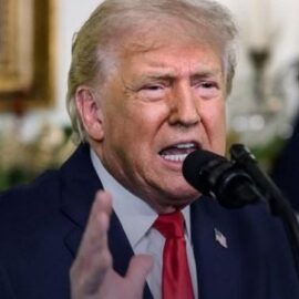 Trump afirma que no tiene prisa por lograr acuerdo con Irán porque quiere "un buen trato"