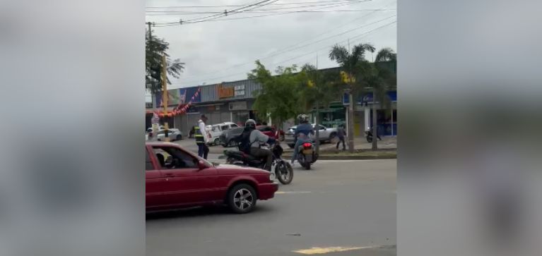 Alcalde pide suspender licitación de Emsirva para garantizar recolección de basura