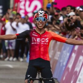 ¡Egan Bernal y el Giro! así marcha el colombiano en la general (está en buena posición)