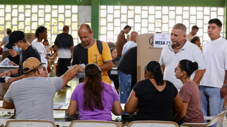 ¿Ya sabe dónde votar? Así puede consultar su puesto de votación para la segunda vuelta en Colombia