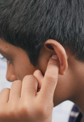 La importancia del cuidado auditivo: casos especiales y atención a niños