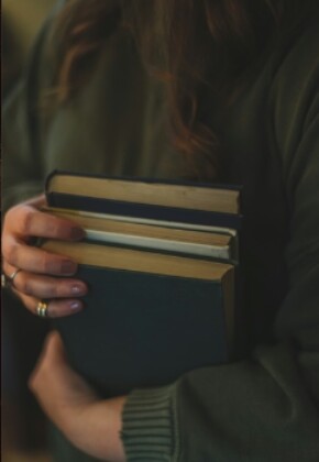 Cuatro autores marcan tendencia literaria en el primer semestre del año