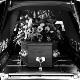 ¿Qué trámites deben realizarse cuando fallece un familiar?