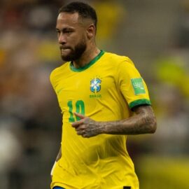 Neymar fue trasladado a un clínica: ¿qué sucedió con el '10' de Brasil?