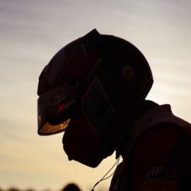 Luto en el deporte: Fallece piloto, leyenda de la velocidad, tras ser hospitalizado de urgencia