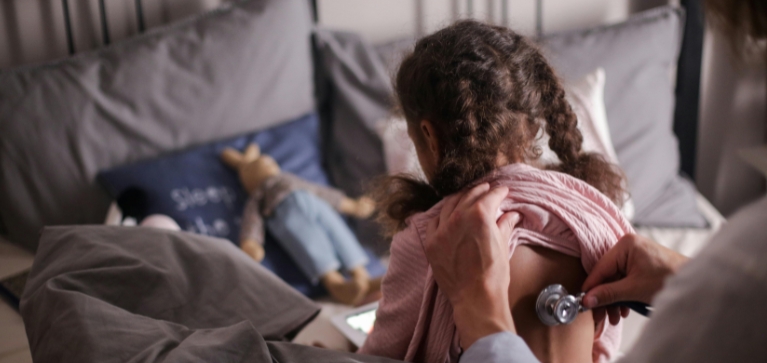 ¿Qué es el virus de manos, pies y boca? ojo a los síntomas que afectan más a niños y niñas