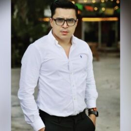 EE. UU. mantiene detenido y busca deportar al activista Beto Coral pese a su asilo en trámite