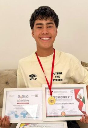 Joven caleño representará a Colombia en olimpiada internacional de matemáticas en Singapur