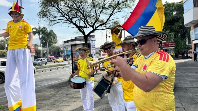 Imágenes | Cali se prepara para el debut de Colombia en el Mundial contra Uzbekistán