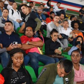 Plataforma gratuita busca conectar a jóvenes latinoamericanos con oportunidades laborales