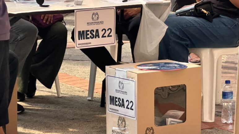 "Una mayor demanda que en primera vuelta": así avanzan las elecciones en Bogotá