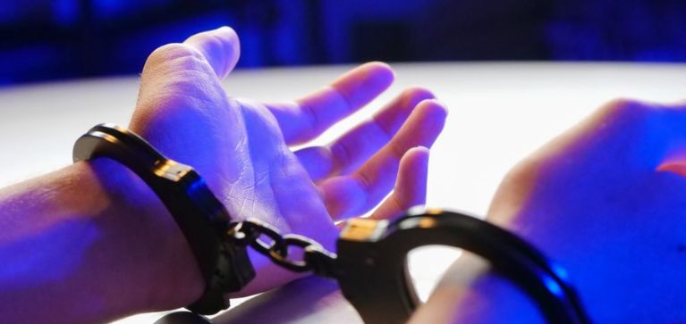 Familia caleña detenida por ICE pide ayuda de Cancillería y Embajada de EE. UU.