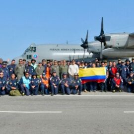 Llegó a Venezuela misión humanitaria colombiana para apoyar en labores de rescate