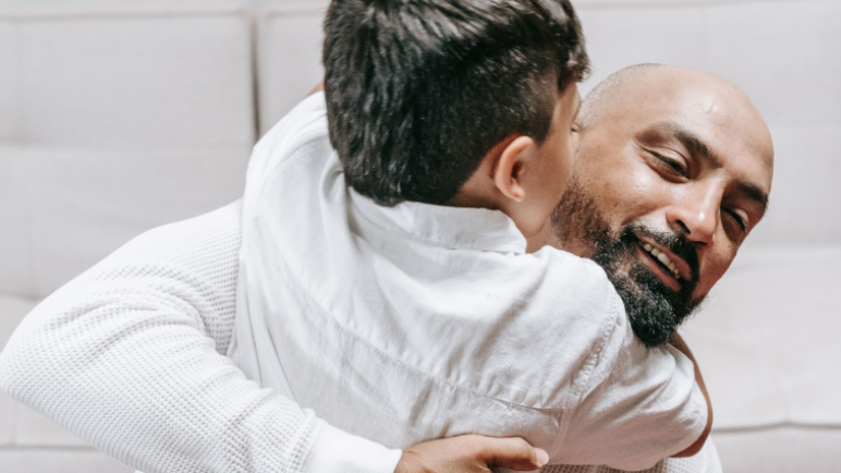 ¿Sin palabras para papá? Estas son las frases más bonitas y emotivas para dedicar en el Día del Padre