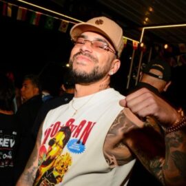 Ryan Castro estuvo en el Barrio Obrero de Cali: Así se vivió una noche llena de reggaetón y salsa