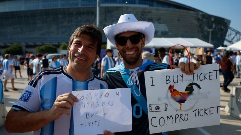 La 'misión imposible' de conseguir una entrada en Dallas para el partido de Argentina contra Austria: esto costarían
