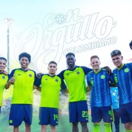 La Selección Colombia ya está en Guadalajara: hinchas la recibieron entre cantos y banderas