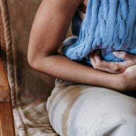 ¿Cómo manejar el estreñimiento? Hábitos y alimentos que ayudan a mejorar la salud