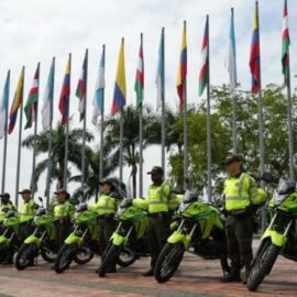 Cali refuerza la seguridad vial y electoral con 50 motocicletas para la Policía de Tránsito