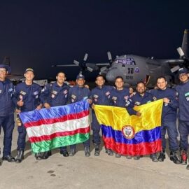 Bomberos de Cali regresan tras misión humanitaria en Venezuela: "satisfacción del deber cumplido"