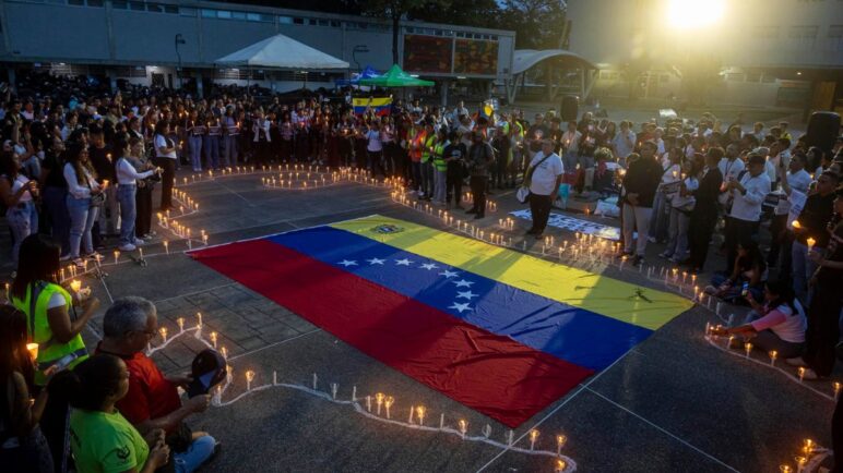 Aumentó a 3.535 la cifra de víctimas mortales por doble terremoto en Venezuela