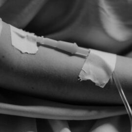 Reportan cerca de 1.000 fallecidos por brote de ébola en la RD del Congo