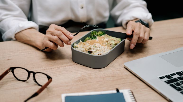 Tras reducción de jornada laboral, ¿cuenta la hora de almuerzo? Ministerio del Trabajo aclara