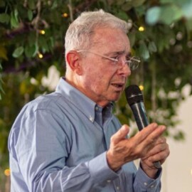 ¿Tensión entre partidos? Uribe y sus declaraciones para De La Espriella