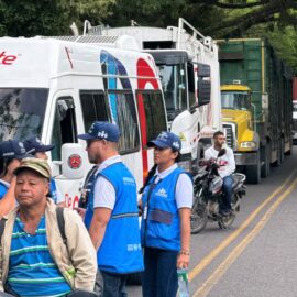 Bloqueos en el Valle del Cauca por crisis: hospitales reclaman millonarias deudas de EPS